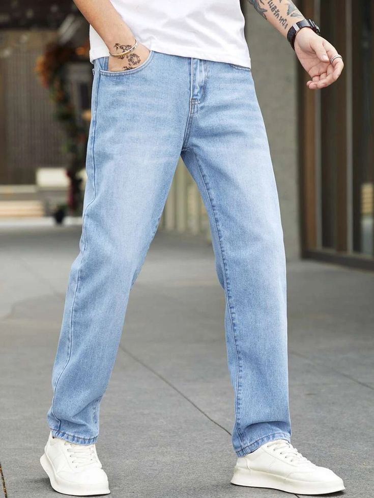 Men's Light Blue Jeans