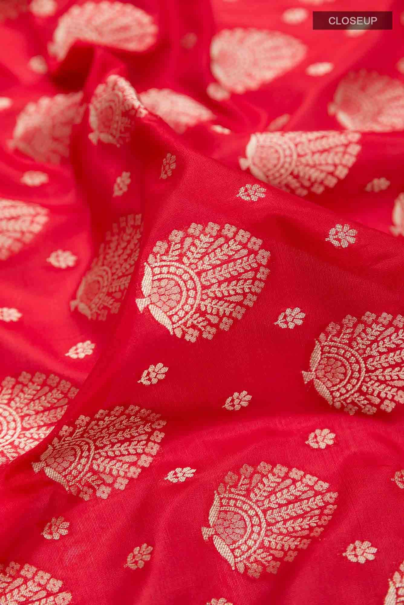 Red Blended Banarasi Silk Saree - Image 3